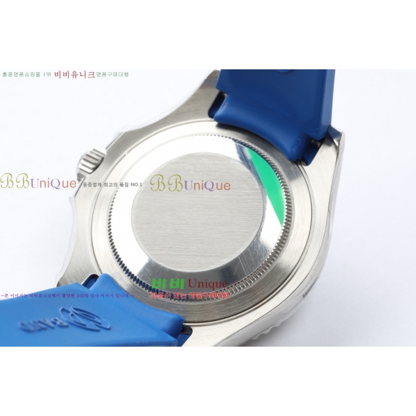 �ѷ��� ��Ʈ������ 158713-4