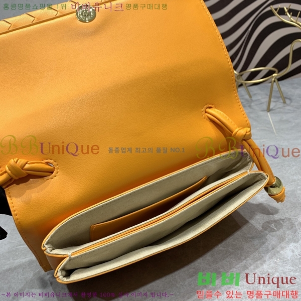 ���װ� ����Ÿ Ʈ���� �Ŀ�ġ �� ũ�ν��� 300BVF2106-6