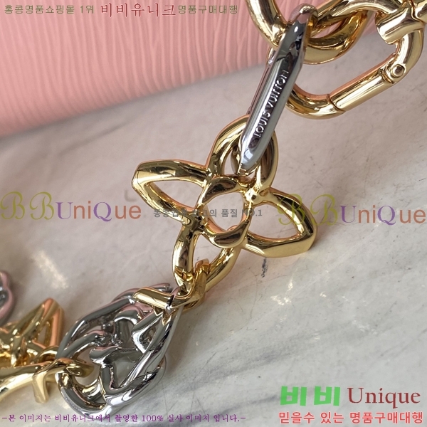 #���̺��� Ʈ����Ʈ PM M22768