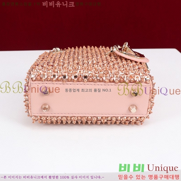 #��� ���̵�� ����ũ�� M0856801-101