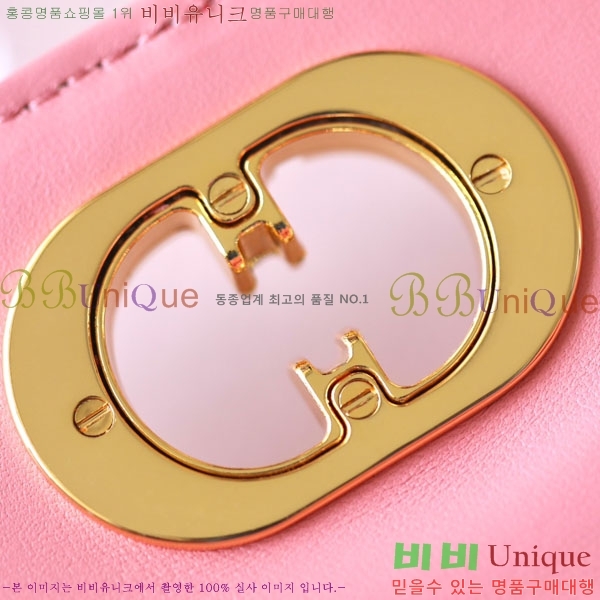 #��� �̽� ī�� �̴Ϲ� M595401-100-3