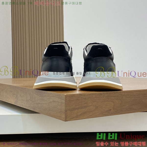 ���� �������������� ����Ŀ�� MM73818-1