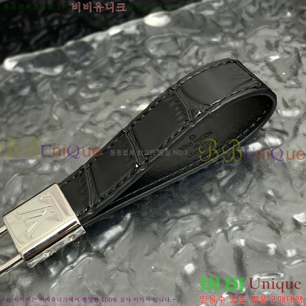 ���̺��� ŰȦ�� M09988-1