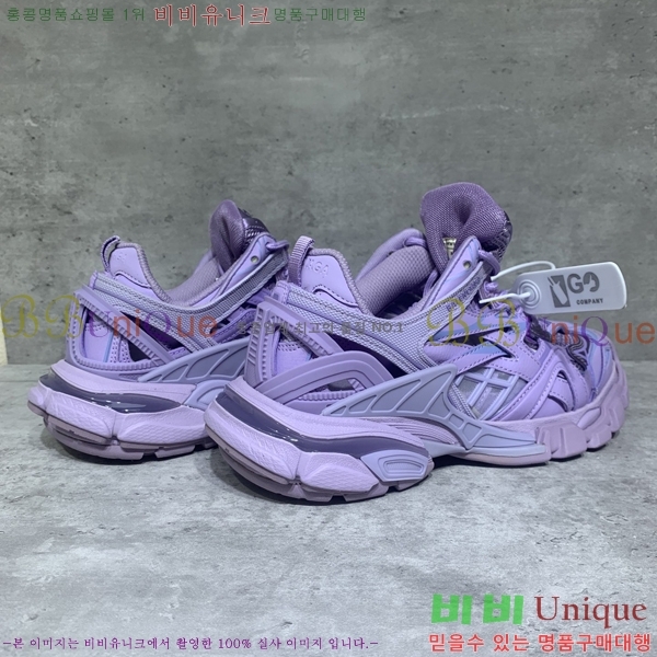 ���� �߷��þư� Track 4.0 ����Ŀ�� 49BL2411-1451-1