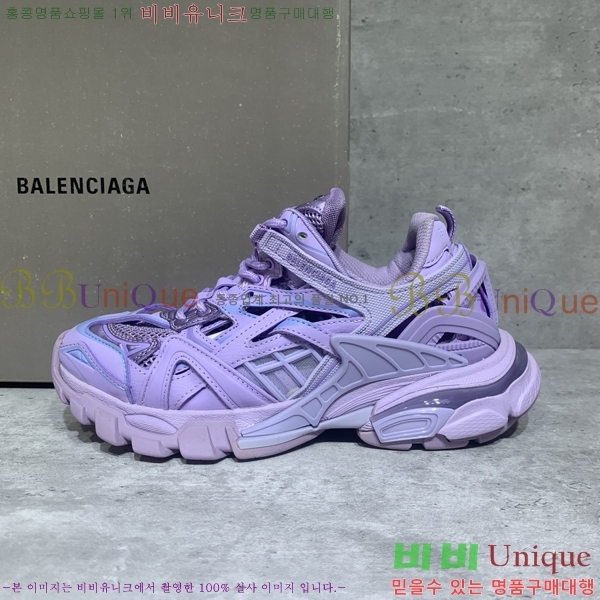 ���� �߷��þư� Track 4.0 ����Ŀ�� 49BL2411-1451-1