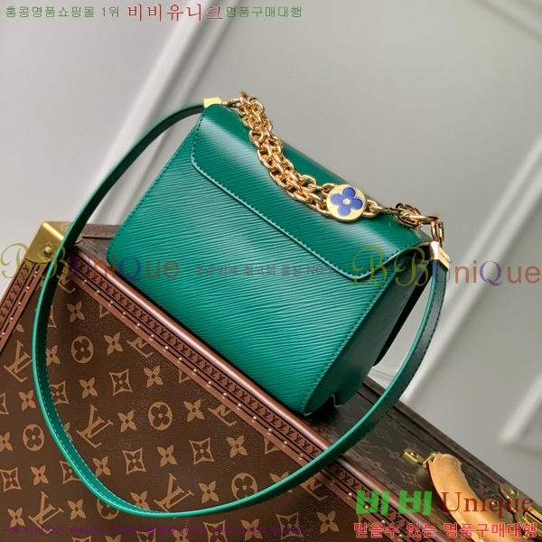 #���̺��� Ʈ����Ʈ PM M21719-101