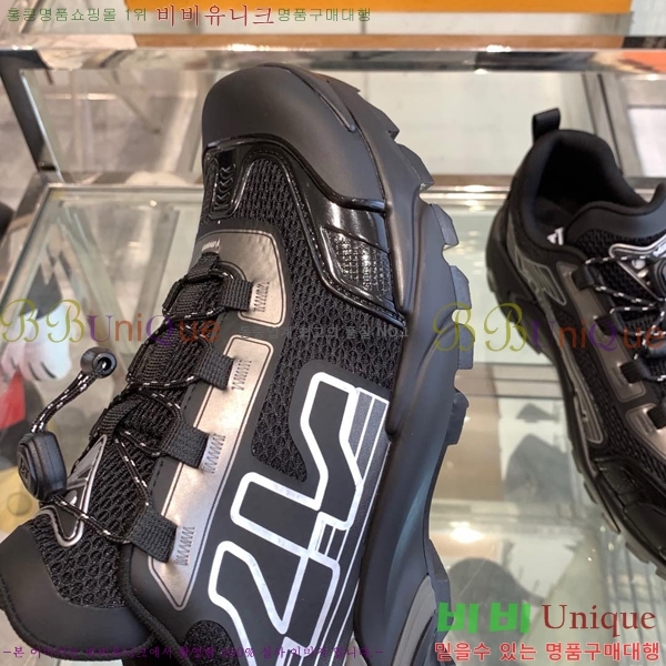 ���� ���̺��� ����Ŀ�� LV19882232-18 4CM