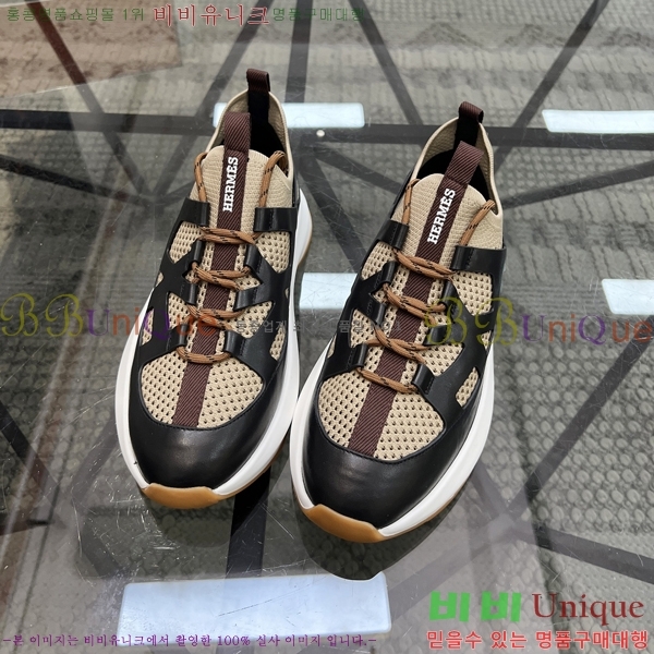 ���� �����޽� ����Ŀ�� HR599101-7