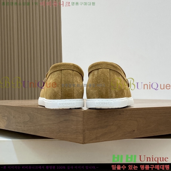 ���� �����޽� ������ HR56897-4