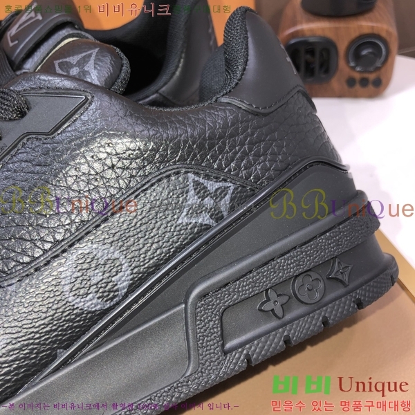 ���� ���̺��� ����Ŀ�� RA556668-7