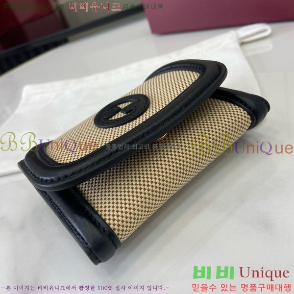 #���� ���е� ī�� ���̽� 818811-203