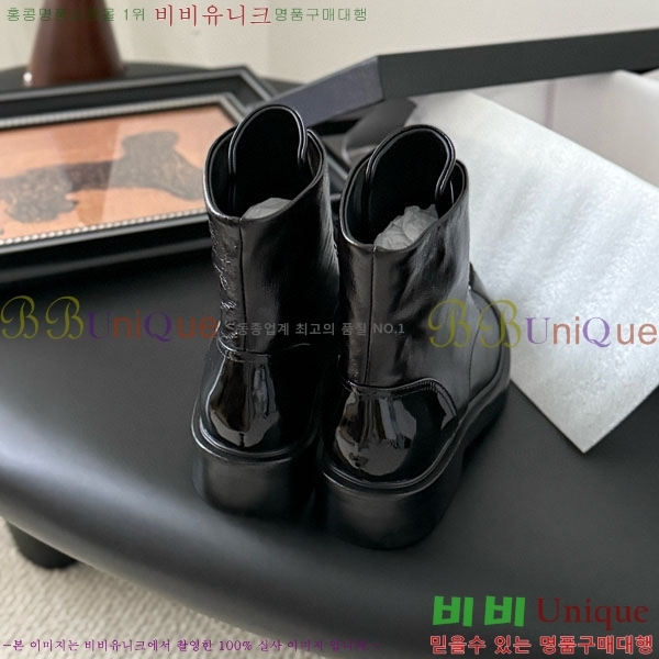  * Ŭ  RH158442