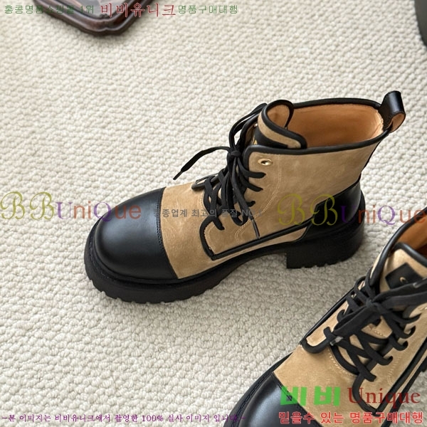  * Ŭ  RH158442-4