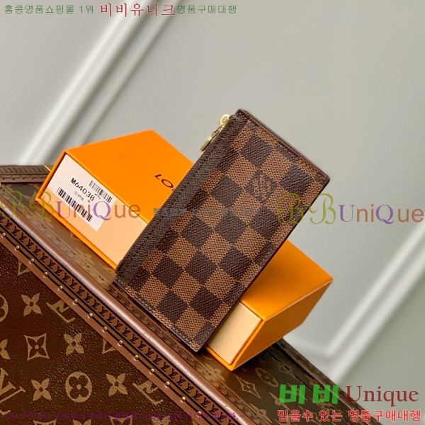 #���̺��� ���� ī�� Ȧ�� M64038-202