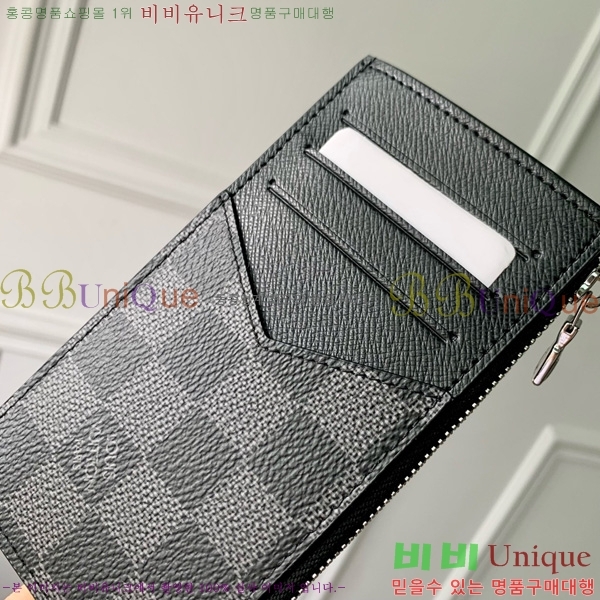 #���̺��� ���� ī�� Ȧ�� M64038-204