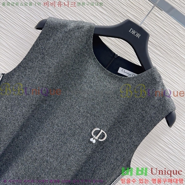   ǽ DO1560733-7