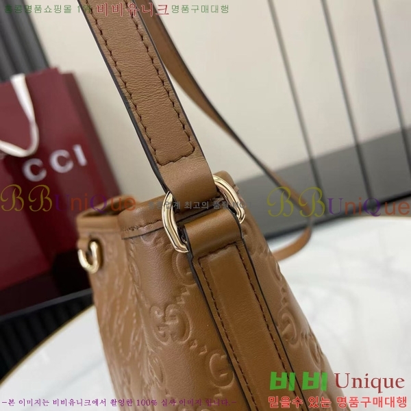 # GG   Ŷ ‎847090-103