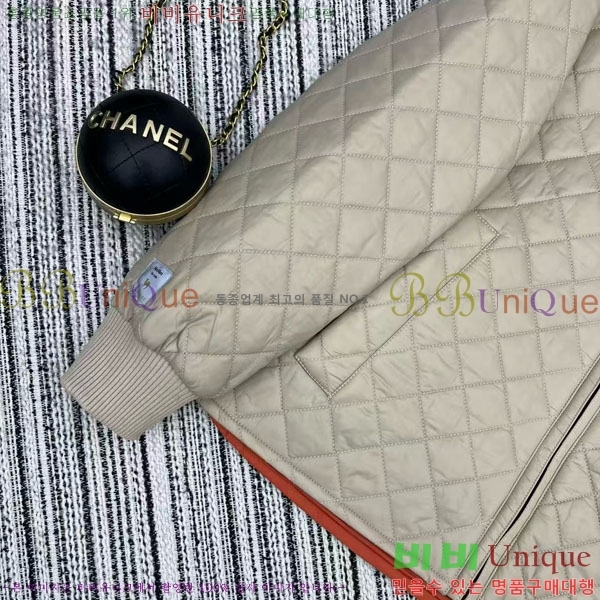 **  е  MAXM43088-1