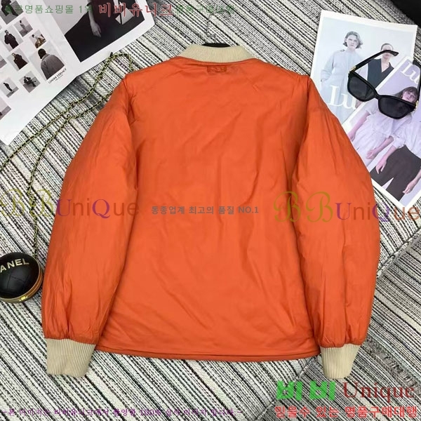  **  е  MAXM43088-1
