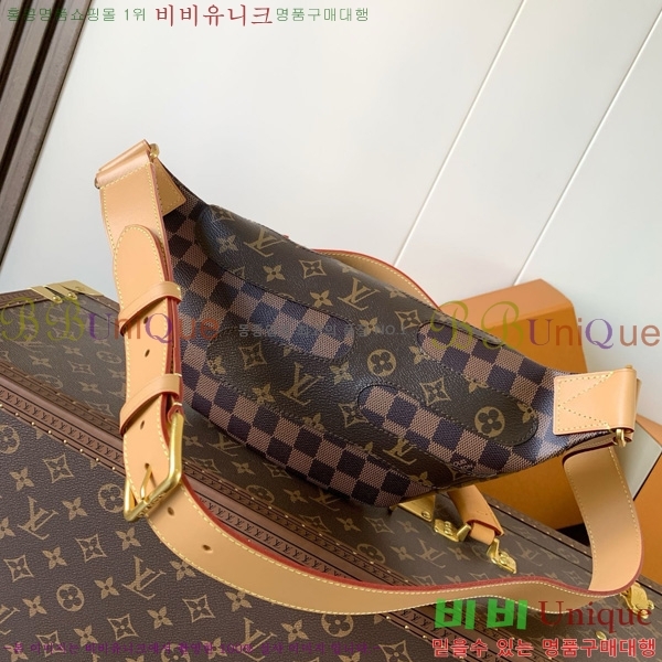 #̺   M15271-101