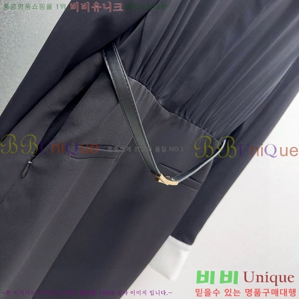  ** ǽ MAXM23023-7