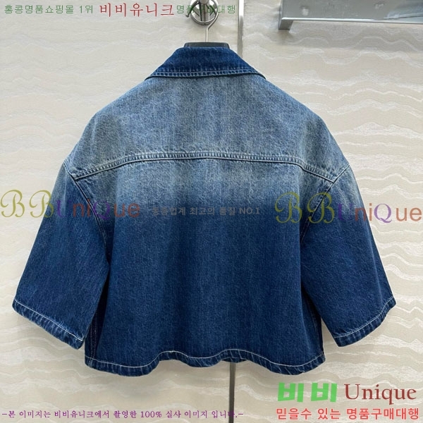    Ƽ  PA171467-12