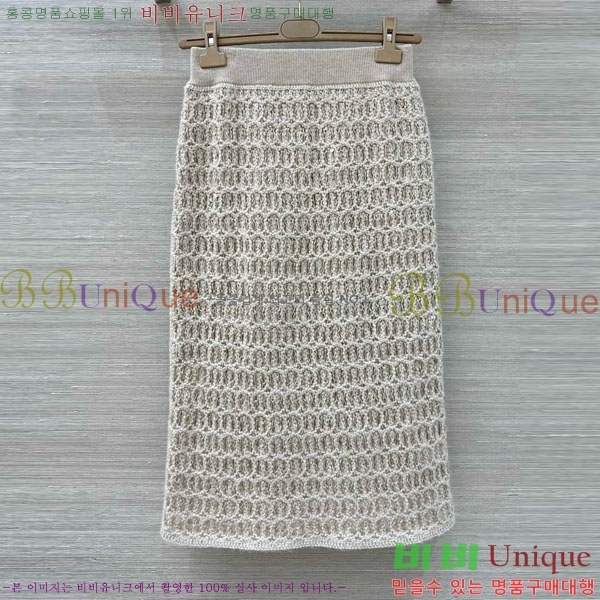 ���� ���ڷ� ��ġ�ڸ� ��ĿƮ BC2334011-6