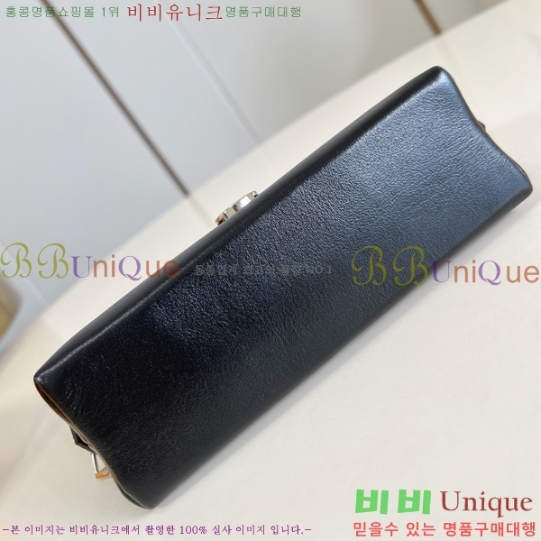 #���̺��� �ڽ���ƽ �Ŀ�ġ ȭ��ǰ �Ŀ�ġ M15205-101