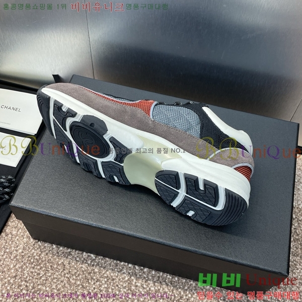 ��* ����Ŀ�� �������� 32D86724-3