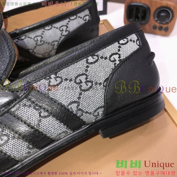 ���� ���� ���� 3G677905-1