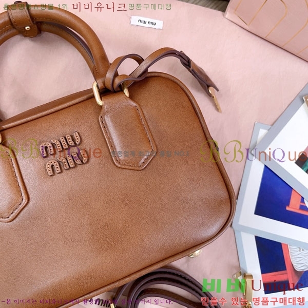 #�̿�̿� ž �ڵ� ��Ʈ�� 5BB123-700