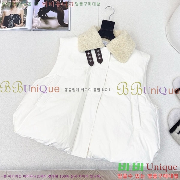 ���� �ο��� �ٿ� �е� ���� LOEWE231230-5