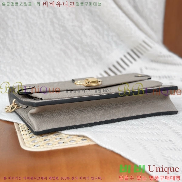 #���̺��� �ٹ� ���� ü�ι� M69423-1001