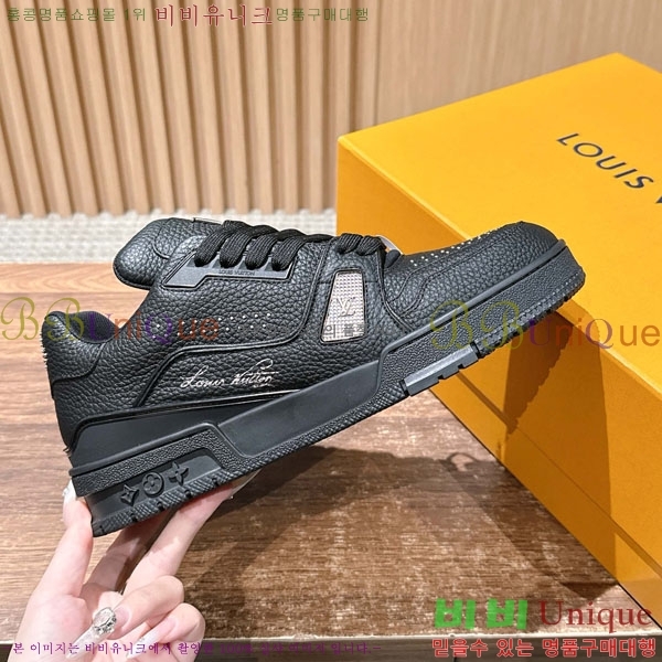 ���̺��� 𝐋-𝐓𝐑𝐀𝐈𝐍𝐄𝐑 ����Ŀ�� �������� L201996