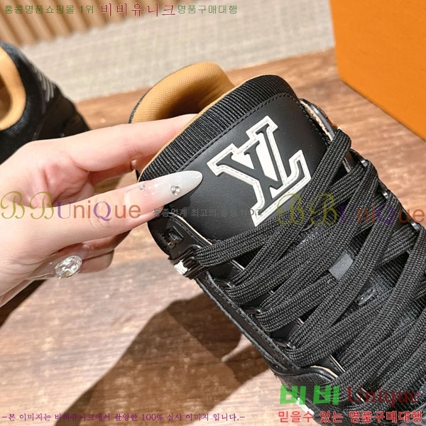 ���̺��� 𝐋-𝐓𝐑𝐀𝐈𝐍𝐄𝐑 ����Ŀ�� �������� L201990-7