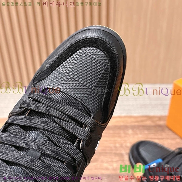 ���̺��� 𝐋-𝐓𝐑𝐀𝐈𝐍𝐄𝐑 ����Ŀ�� �������� L201990-7