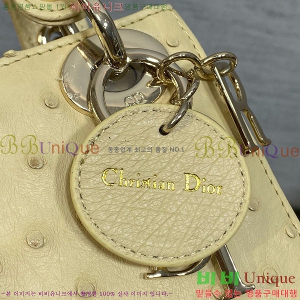 #��� ���̵�� �̴� M0505-702