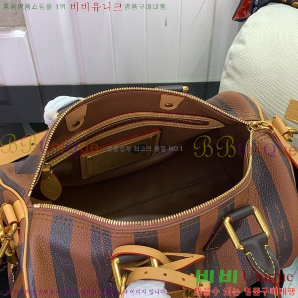 #���̺��� ���ǵ� P9 �ݵѸ��� M14077-101