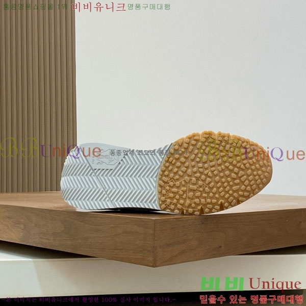 ���� ���ڷ� ��ġ�ڸ� ����Ŀ�� B7706520-2