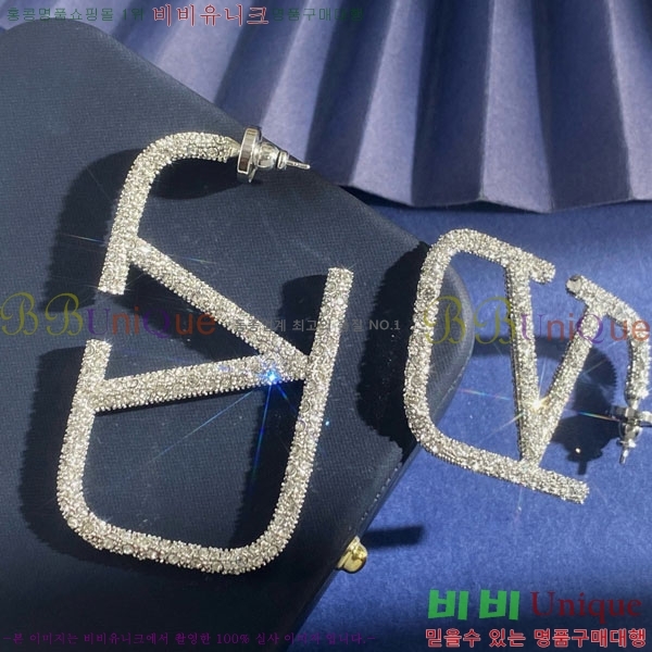 �߷�Ƽ�� �Ͱ��� VT012056-15