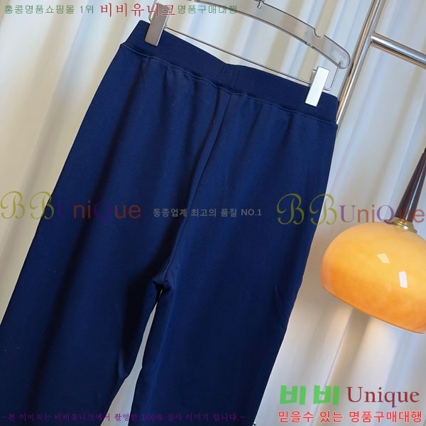 ���� ��**�� ���� MAXM144560-3