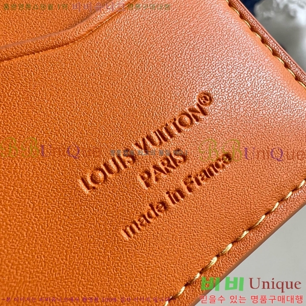 #���̺��� ���� ���ų����� ī������ M25952-201