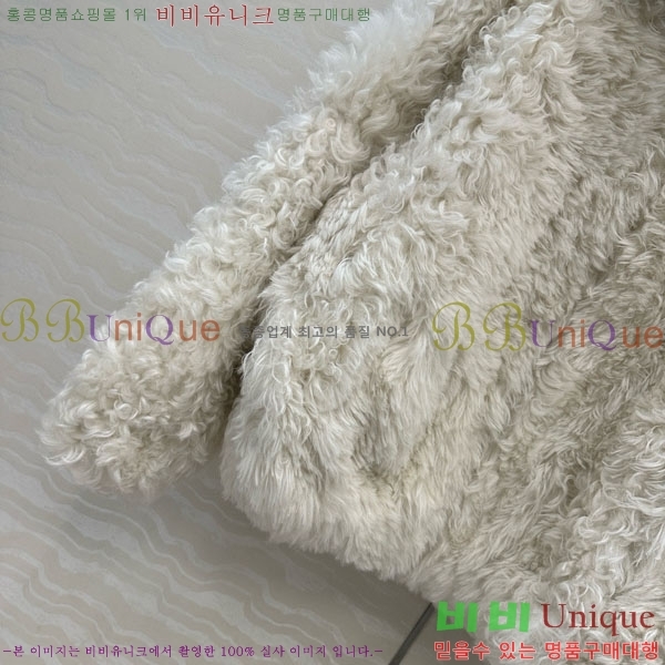 ���� �ο��� �þ �� ���� LWE345350-1