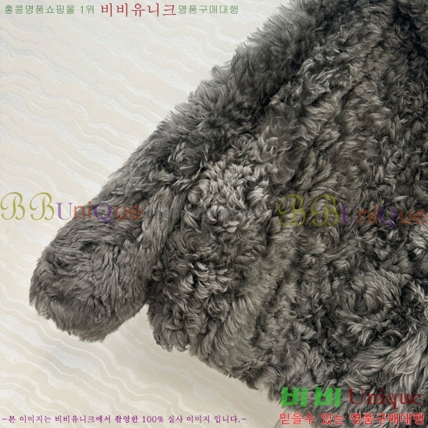 ���� �ο��� �þ �� ���� LWE345350-4