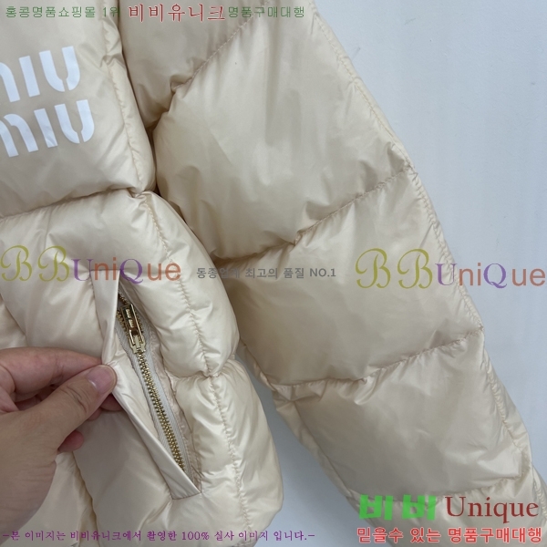 ���� �̿�*�� ũ�� Ǫ�� �ٿ� �е� 28MU2510312-1