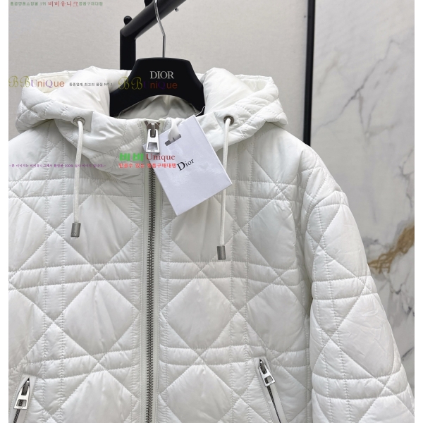 ���� ��* �ĵ� �ٿ� ��Ʈ �е� 51DR2510281-2