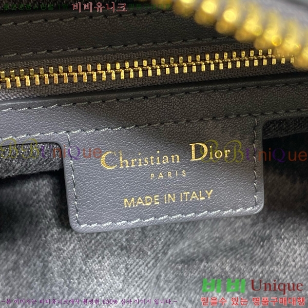 #��� D-Journey �����Ϲ� ���� M2416-103