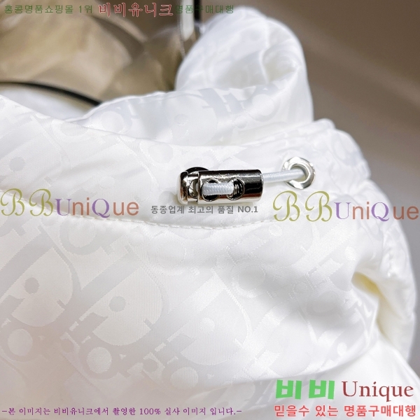 ���� ��� �ٿ� �е� CD6241682-2