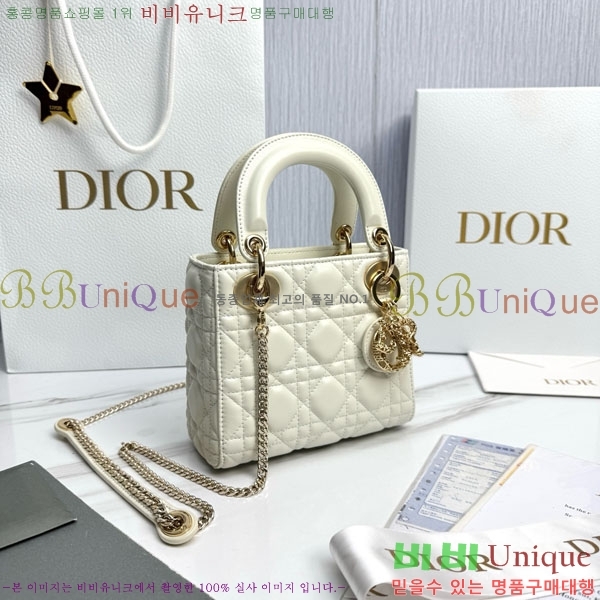 #��� Lady Dior �̴� ���̵�� M0505-1001