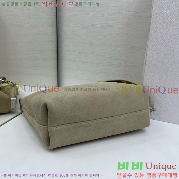 #��� ���ʼ� �ش��� JONATHAN ANDERSON ȣ���� M856324-3